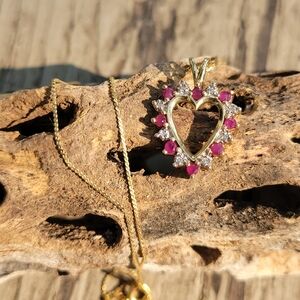 YELLOW GOLD  RUBY AND DIAMOND HEART PENDANT NECKLACE